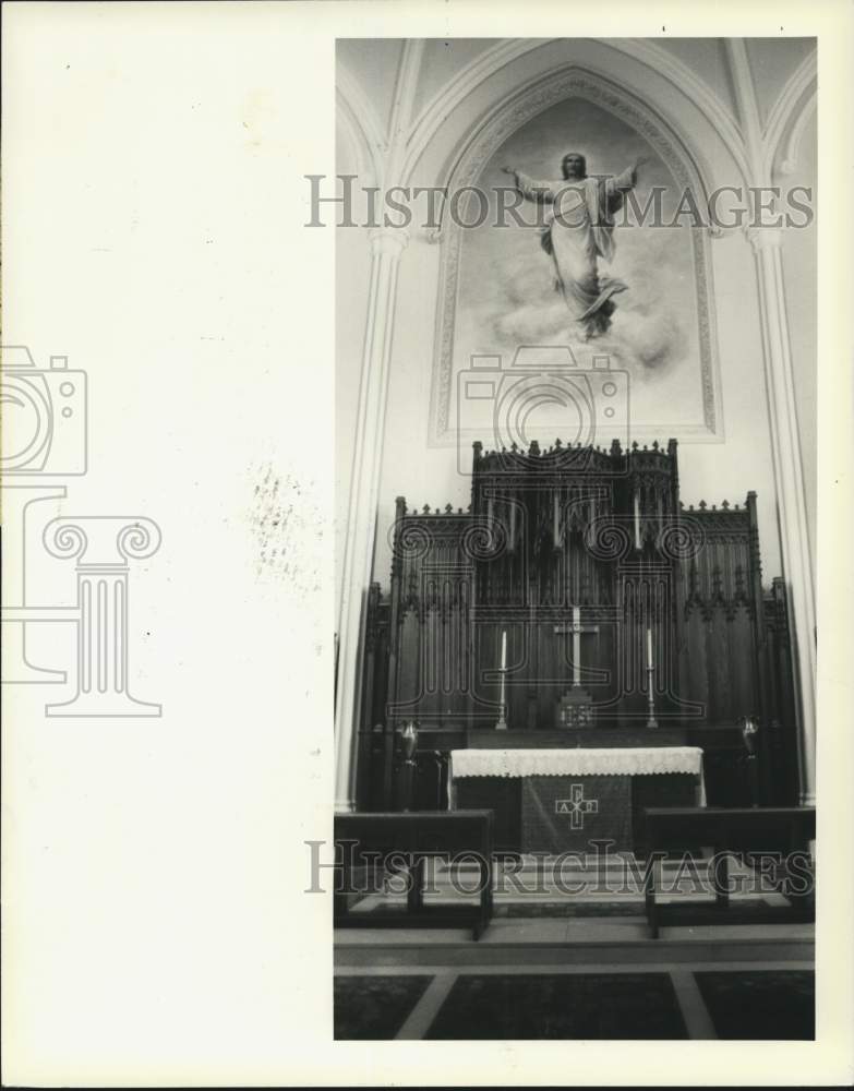 1988 Press Photo Altar at Trinity Lutheran Church on Staten Island - Historic Images