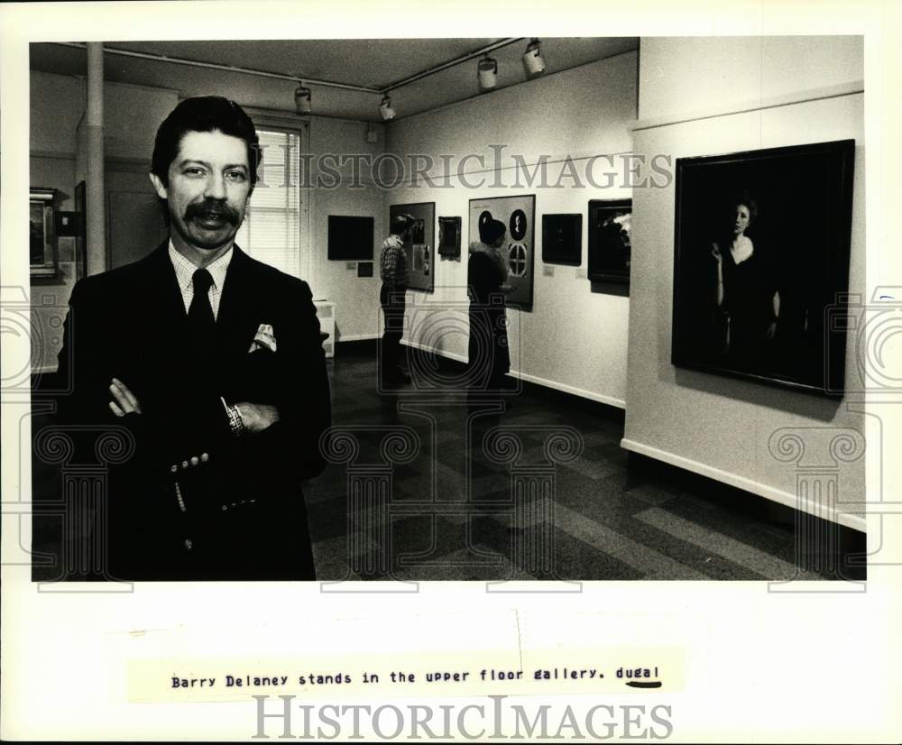 1983 Barry Delany at Staten Island Museum upper floor gallery - Historic Images