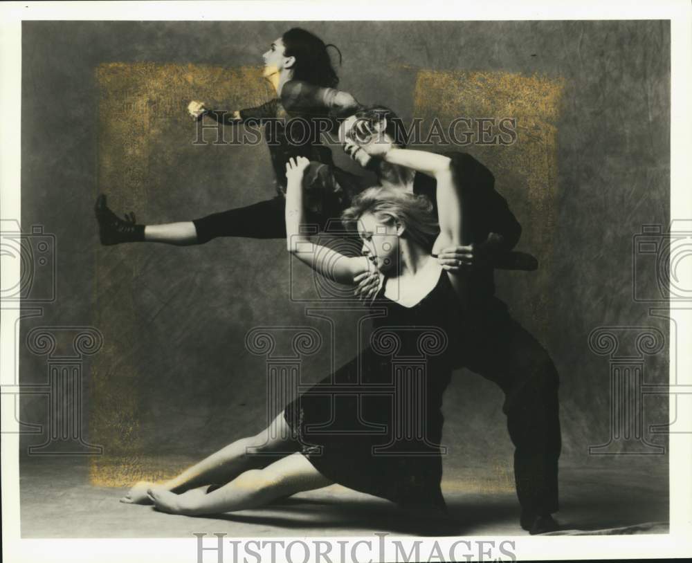 1994 Members of the Lar Lubovitch Dance Company in "So In Love" - Historic Images