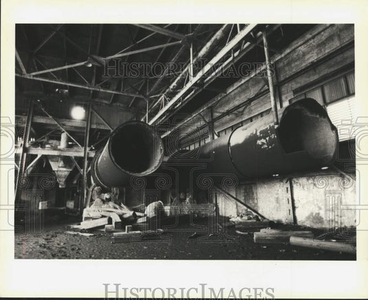 1989 Press Photo Interior view of the Gypsum Plant on Richmond Terrace - Historic Images