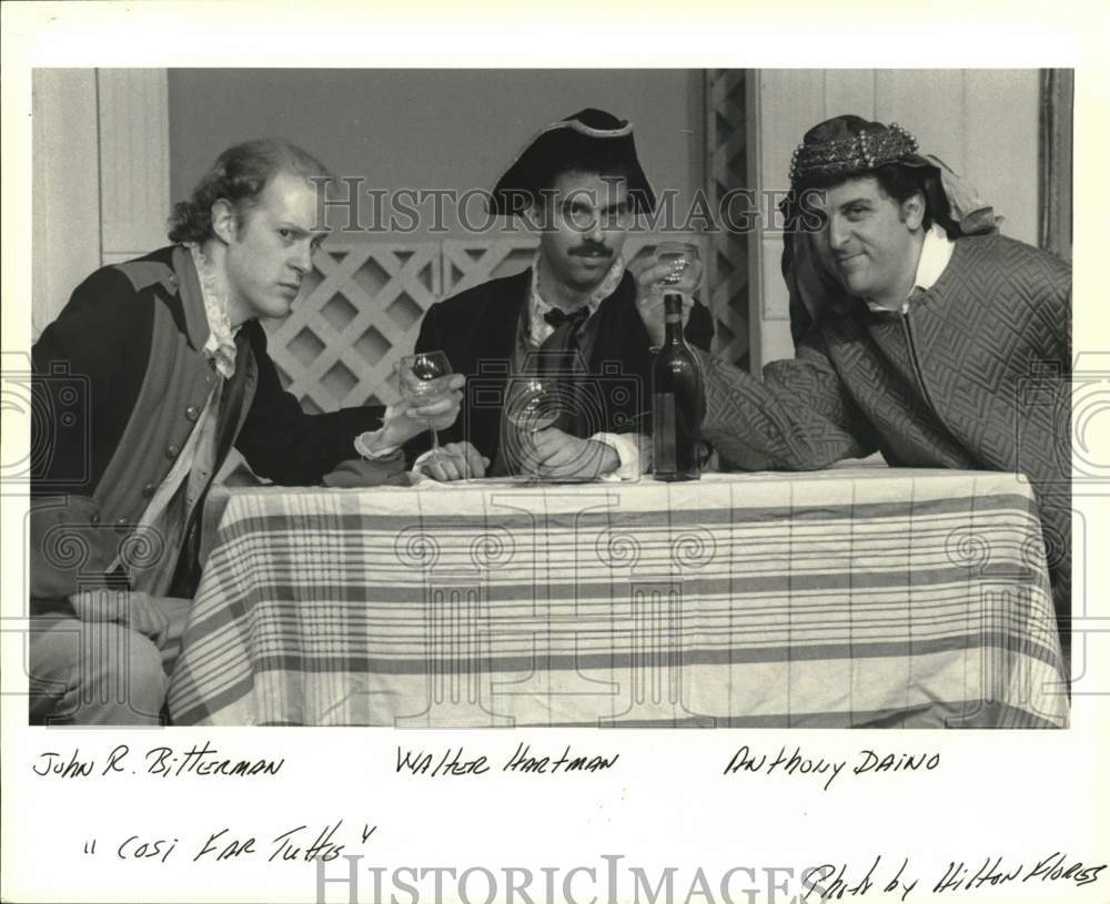 Press Photo Richmond Theater Collection production of &quot;Cosi Far Tutts&quot; - Historic Images