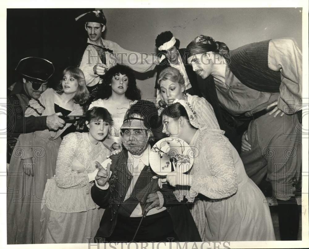 1983 Press Photo Richmond Theater Collection production of &quot;Pirates of Penzance&quot; - Historic Images