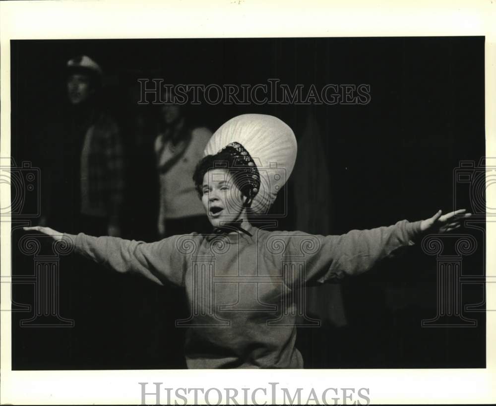 1983 Press Photo Patricia Woodward in &quot;Trouble in Tahiti&quot; play, Port Richmond - Historic Images