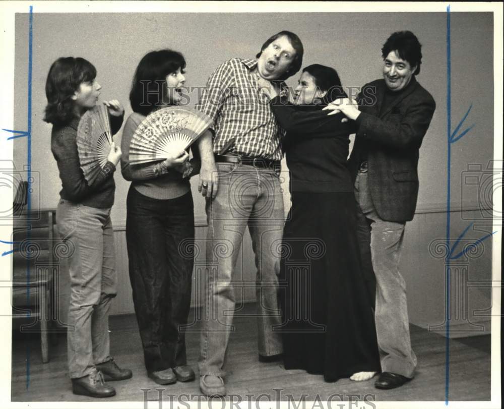 1980 Press Photo Richmond Theater Collection &quot;The Mikado&quot; play rehearsal - Historic Images