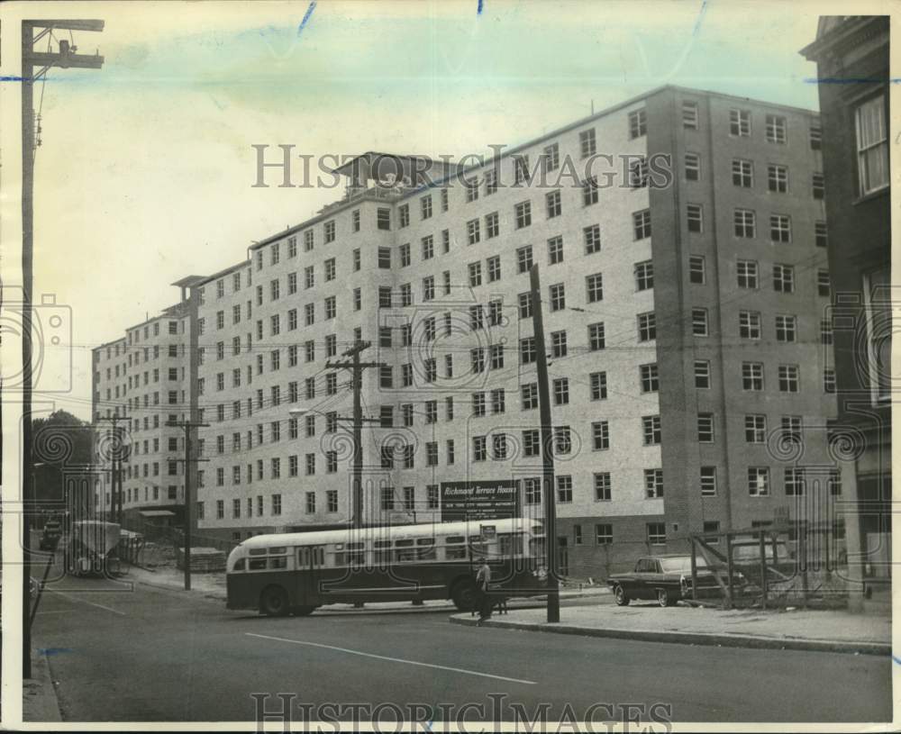 1963 Press Photo Exterior view of the Richmond Terrace Houses, New Brighton - Historic Images