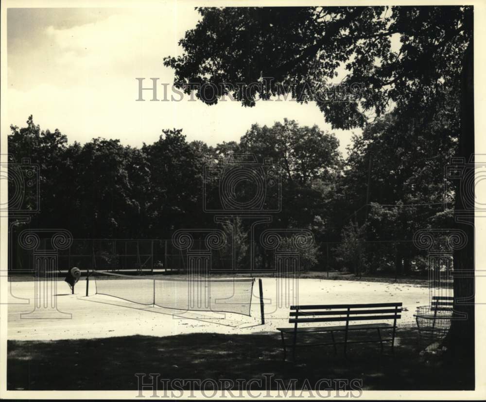 1962 Press Photo View of a Tennis Court - sia12466- Historic Images