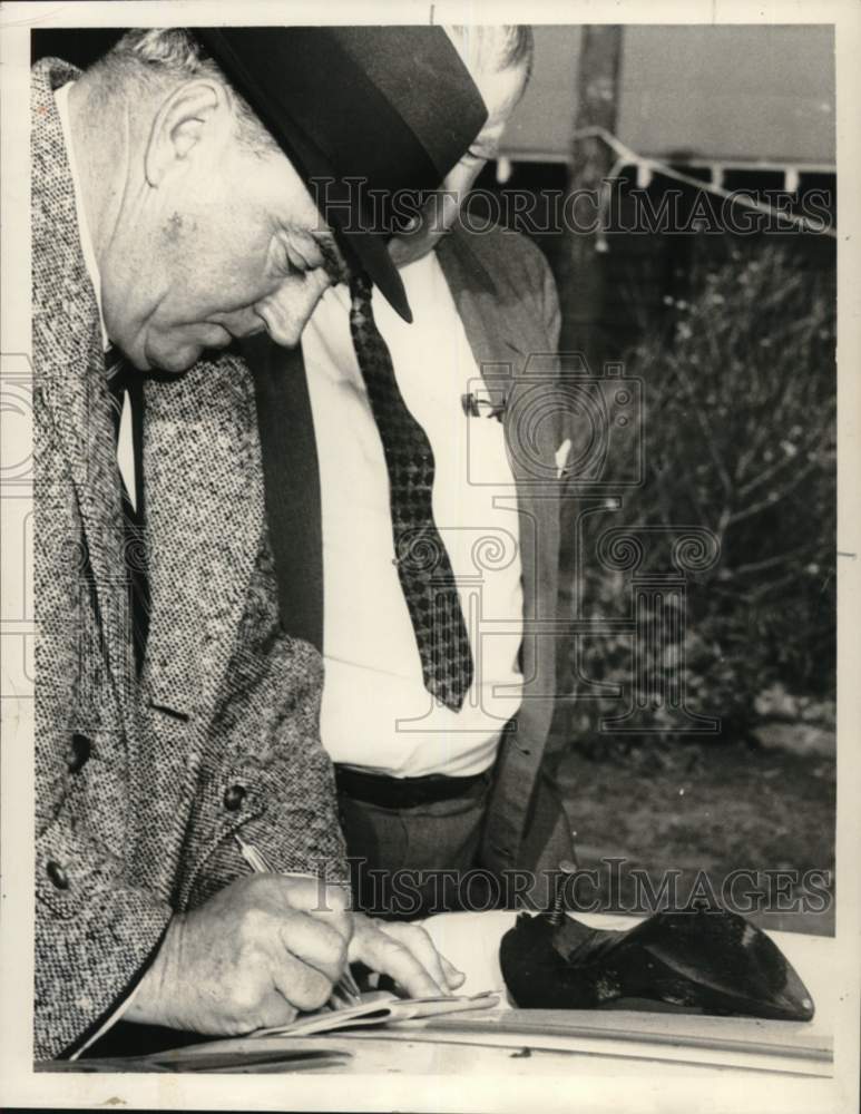 1959 Investigators and a shoe connected to the bombing-Historic Images