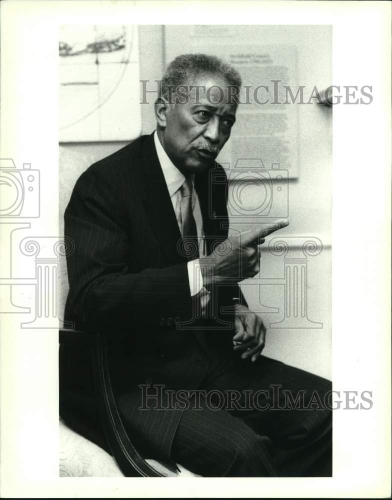 1990 Mayor David N. Dinkins speaking to the press-Historic Images