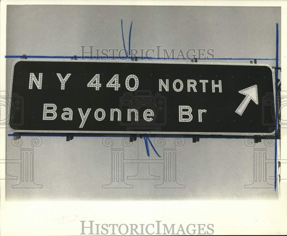 1964 New York 440 North Bayonne Bridge highway sign-Historic Images