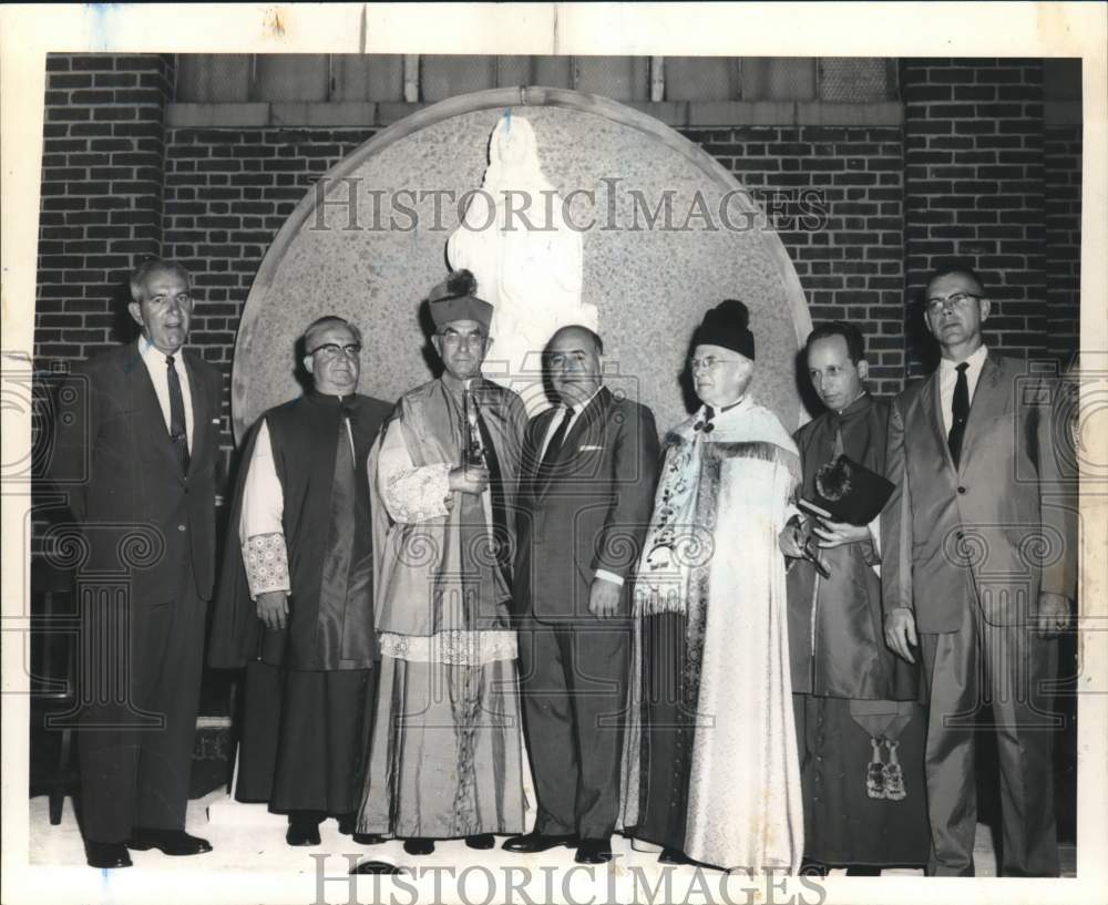 1961 Bishop Blaise M. Kurz & group, Huguenot-Historic Images