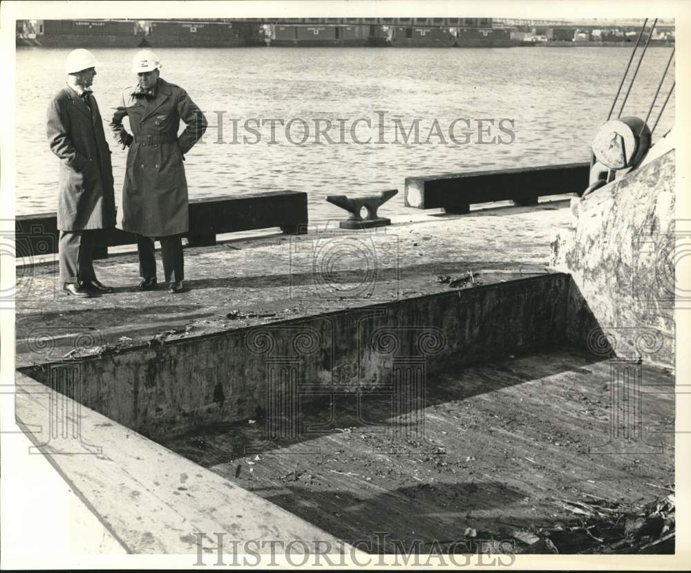 1969 Colonel James W. Barnett &amp; B.P. Connor tour a incinerator-Historic Images