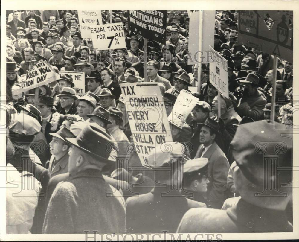 1960 Taxation protest at City Hall-Historic Images