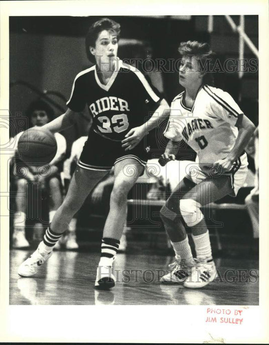 Press Photo Wagner Basketball's