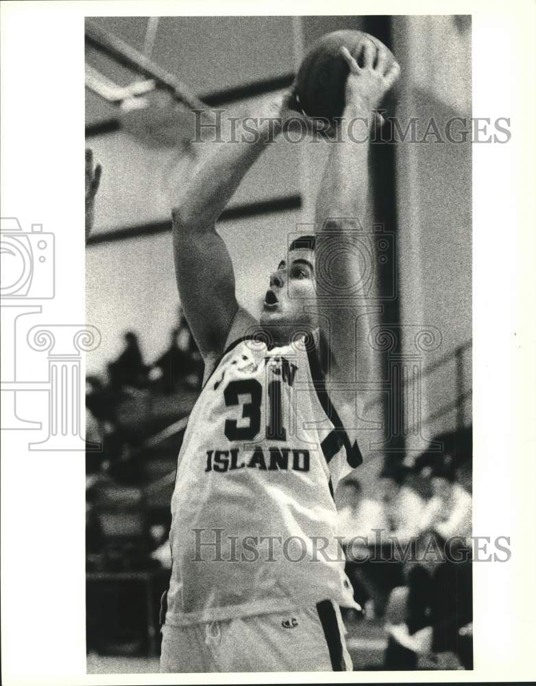 1990 Press Photo College of Staten Island Basketball Player #31 Chris Durante- Historic Images