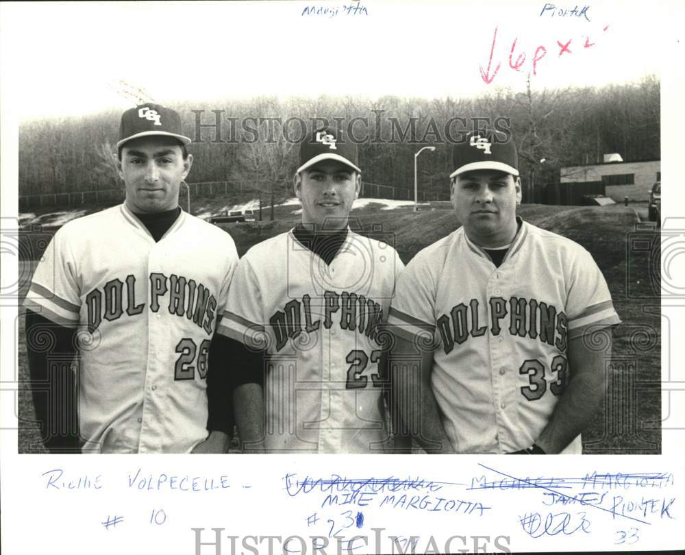 Press Photo College of Staten Island baseball&#39;s Volpecelle, Margiotta, Piontek- Historic Images
