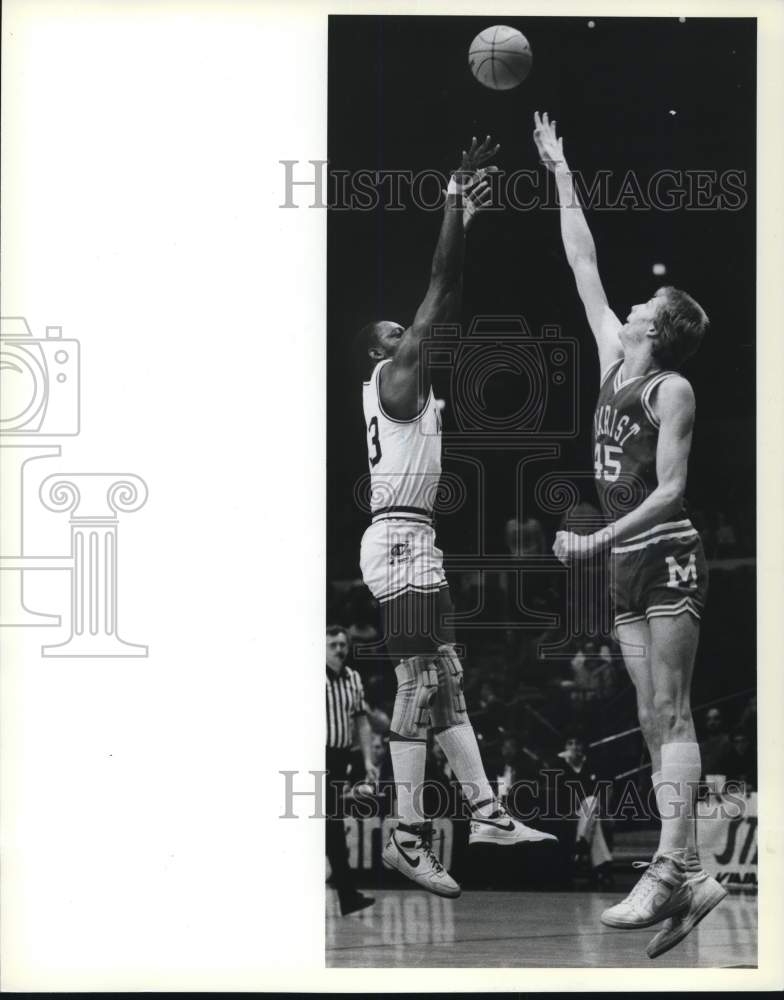 1987 Press Photo Wagner College Basketball Versus Marist College Game Action- Historic Images