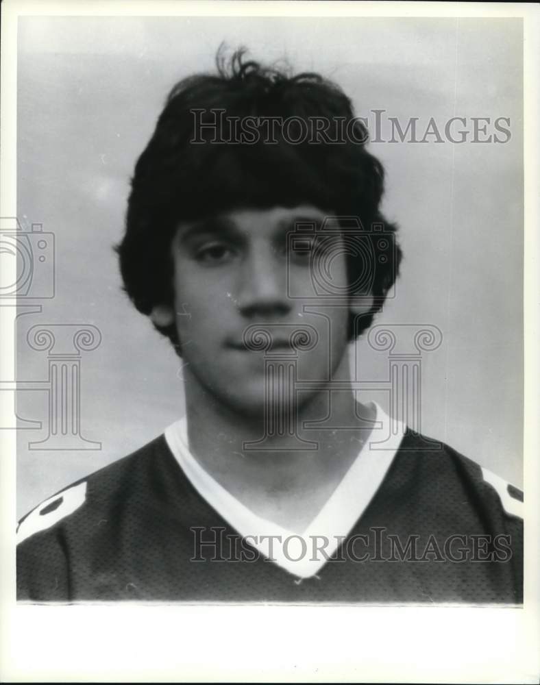 Press Photo Wagner College Football Player John Daddabbo, Portrait - sia31730- Historic Images