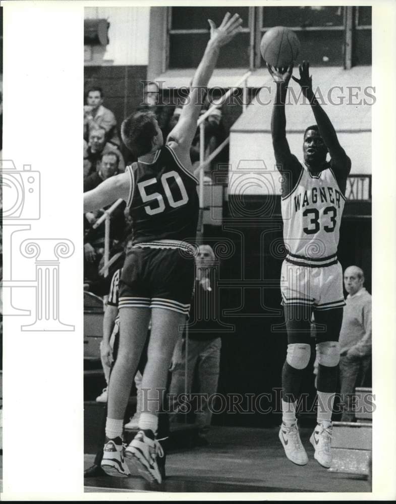 1989 Press Photo Wagner College Basketball Game Versus Monmouth College- Historic Images