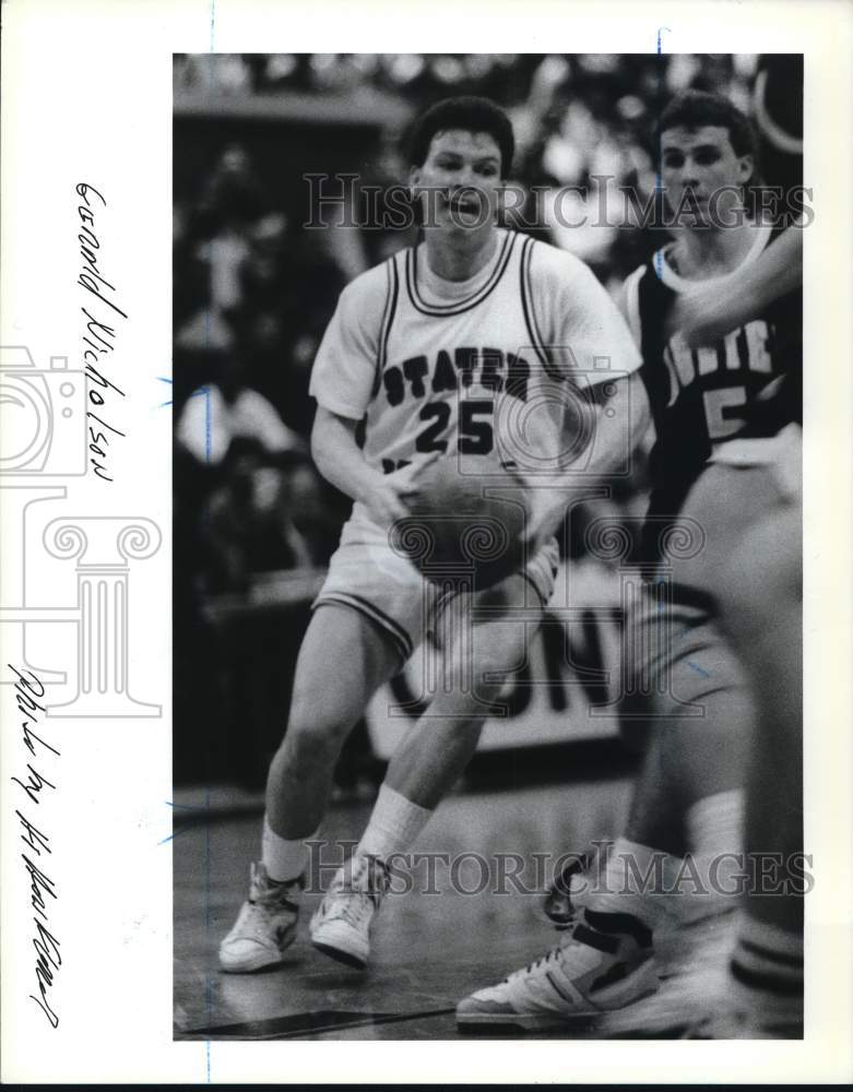 Press Photo College of Staten Island Basketball #25 Gerard Nicholson Moves Ball- Historic Images