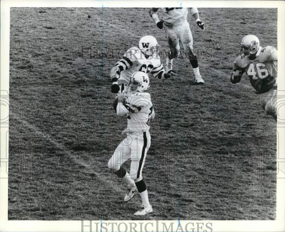 Press Photo Wagner College Football Game Action - Historic Images