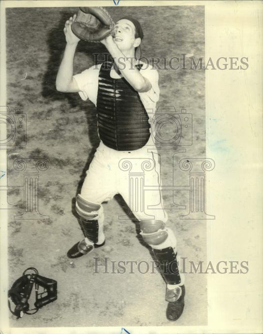 1964 Press Photo Baseball catcher John "Sonny" Ruberto - sis00575 - Historic Images