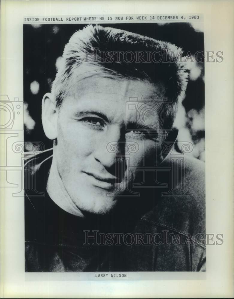 Press Photo Football player Larry Wilson - sis00889- Historic Images