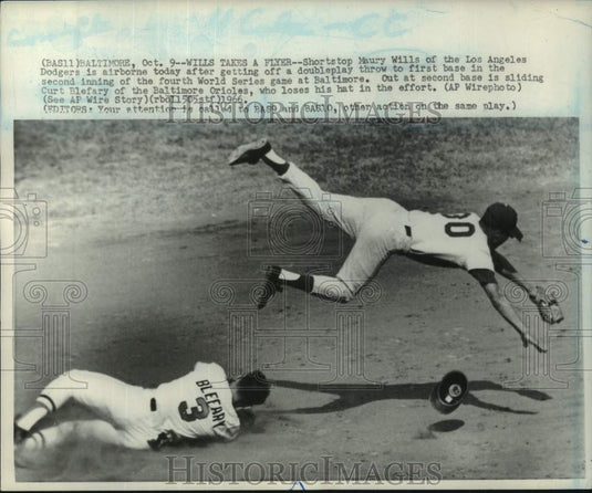 1966 Press Photo Los Angeles Dodgers and Baltimore Orioles play World Series- Historic Images