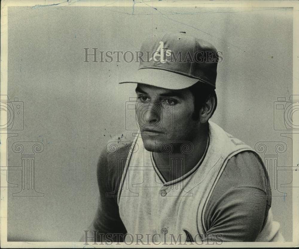 Press Photo Oakland Athletics baseball catcher Frank Fernandez - sis01419 - Historic Images