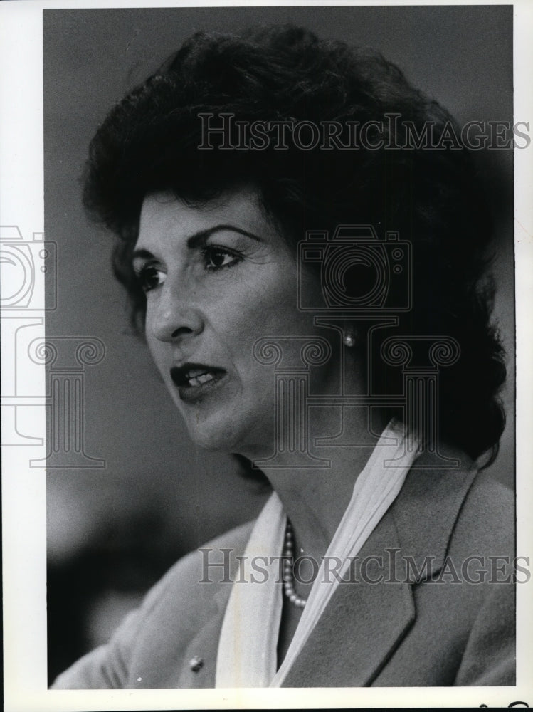 1984 Press Photo Lecturer Barby Fairbanks Eide - Historic Images