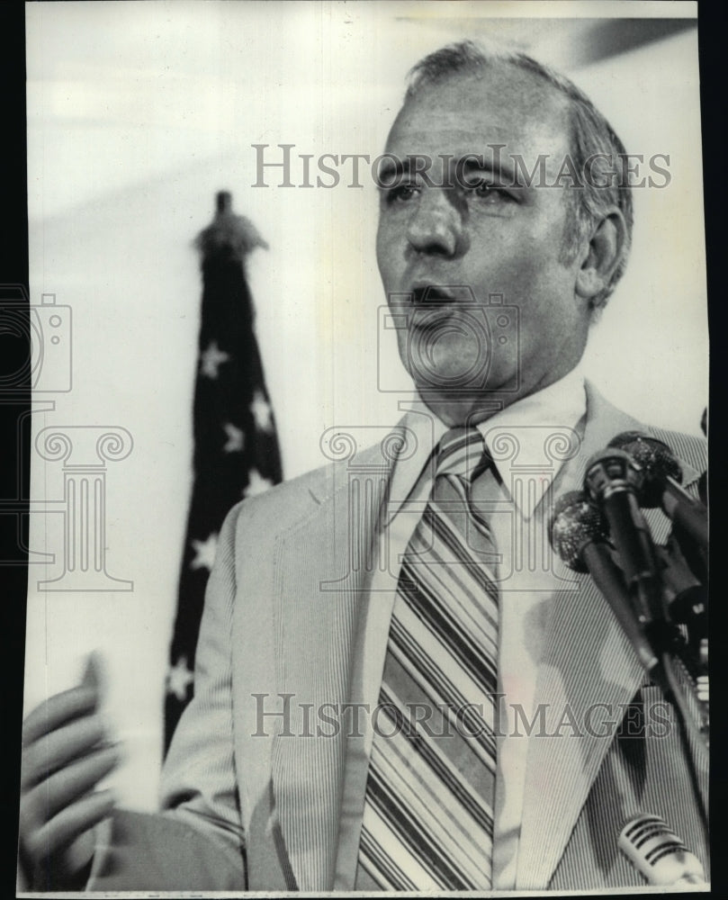 Press Photo Senator Charles E. Goodell (R-New York) - Historic Images