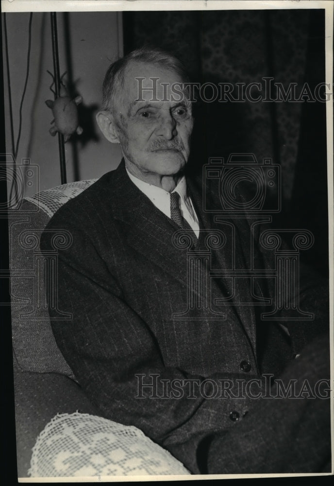 1936 Cyrus Happy, lawyer and pioneer of Spokane, Washington - Historic Images