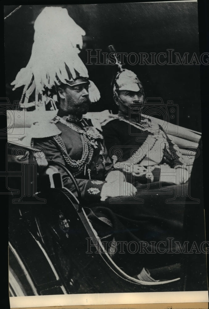 1934 King George w/ Kaiser in London before outbreak of World War - Historic Images