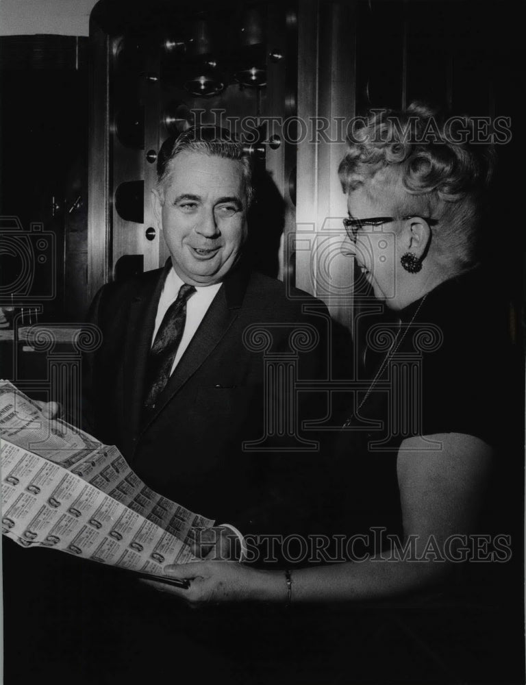 1969 Robert S. O&#39;Brien with Estelle Harder - Historic Images