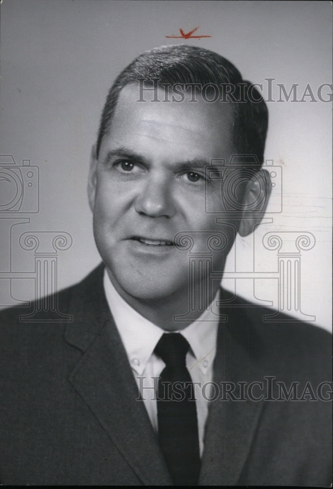 1963 Press Photo D.P. Lindsay, substitute for R.A. Lindsay Lincoln First Federal-Historic Images