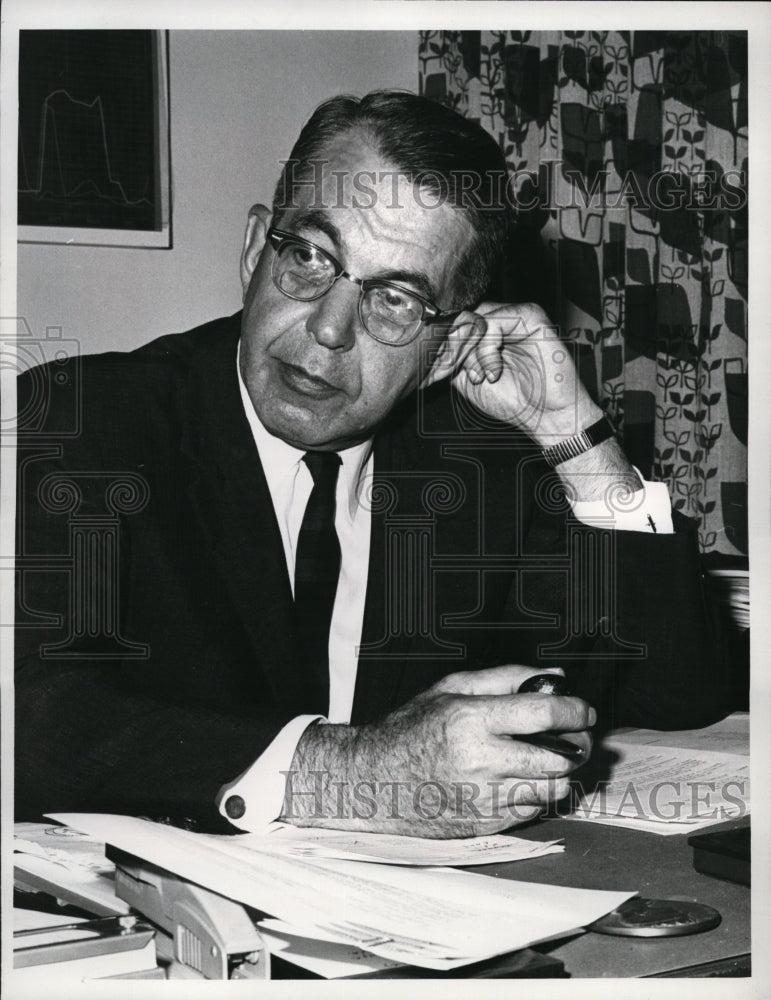 1965 Press Photo Federal Mediation &amp; Conciliation Service dir. William Simkin - Historic Images