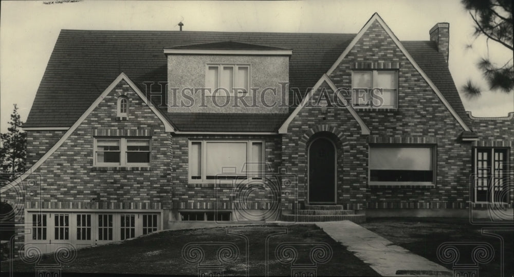 1928 Dr J.H. Williams Upper Terrace  - Historic Images