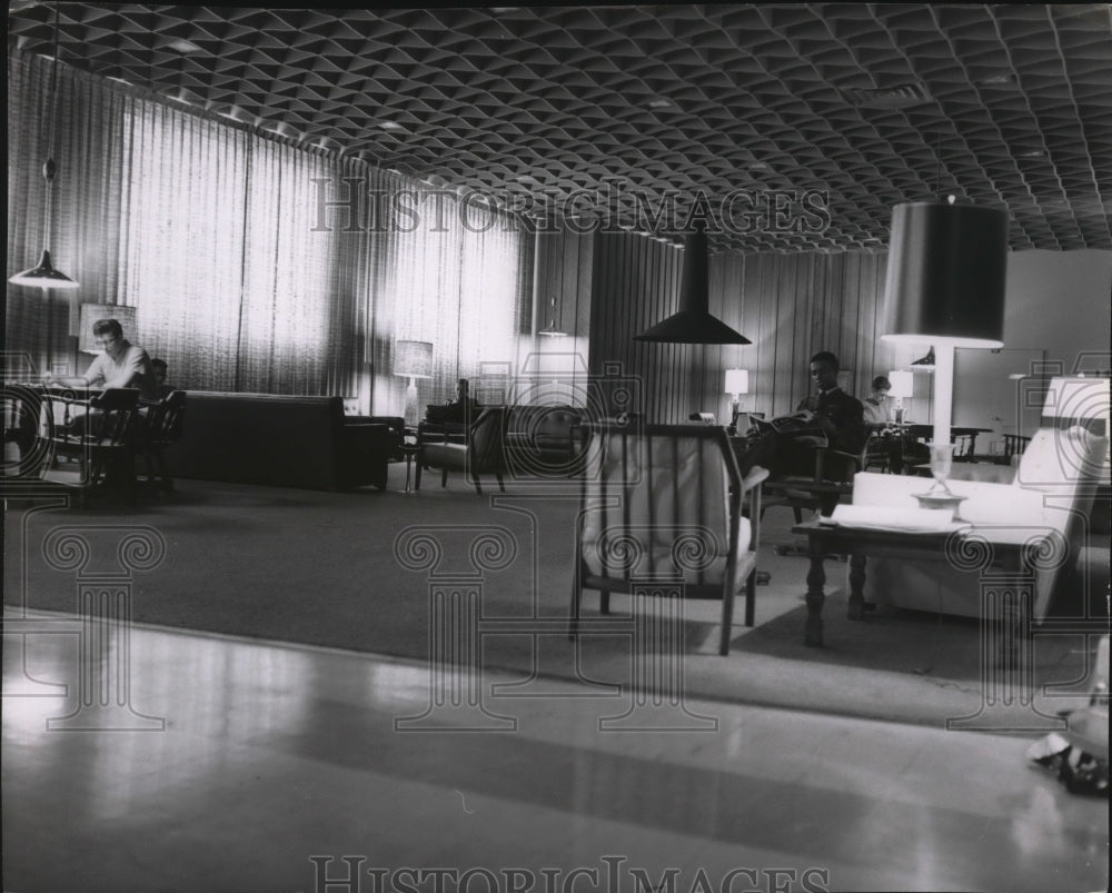 1963 Press Photo Fairchild Air Force base, lounge. - Historic Images