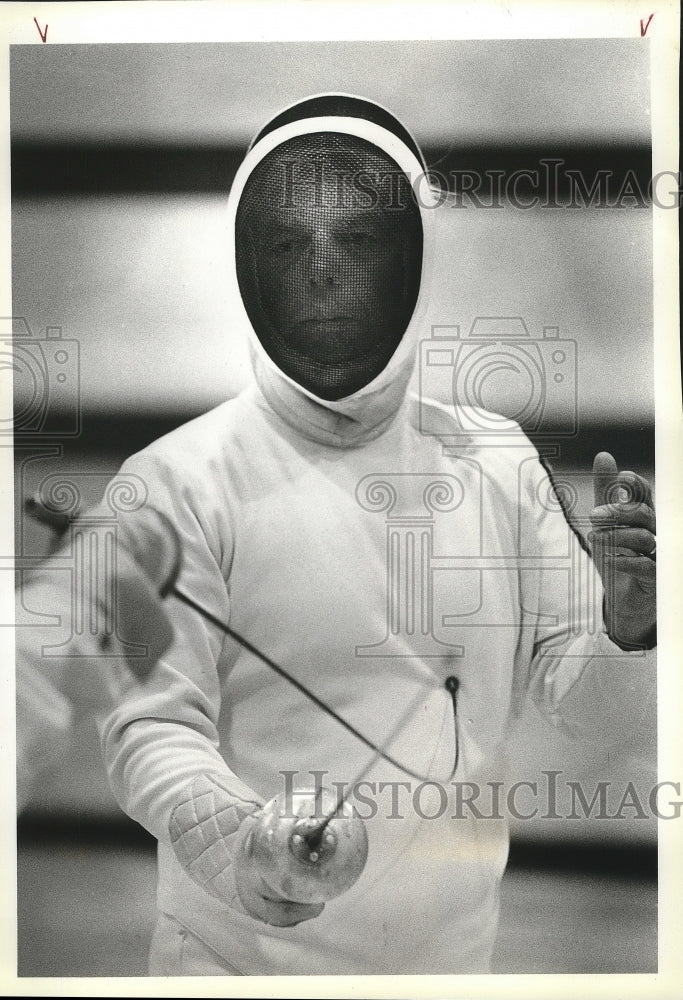 1987 Press Photo Jack Warner of Spokane Fencers Unlimited Club - spa42970- Historic Images