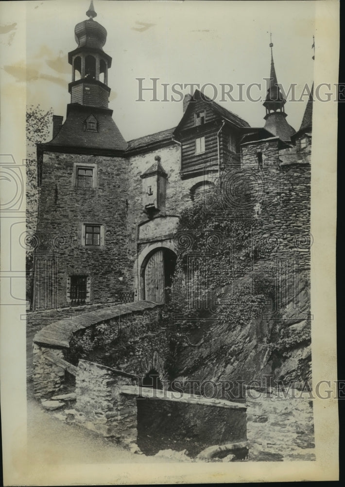 1967 Press Photo Lauenstein Castle in German state of Lower Saxony - Historic Images