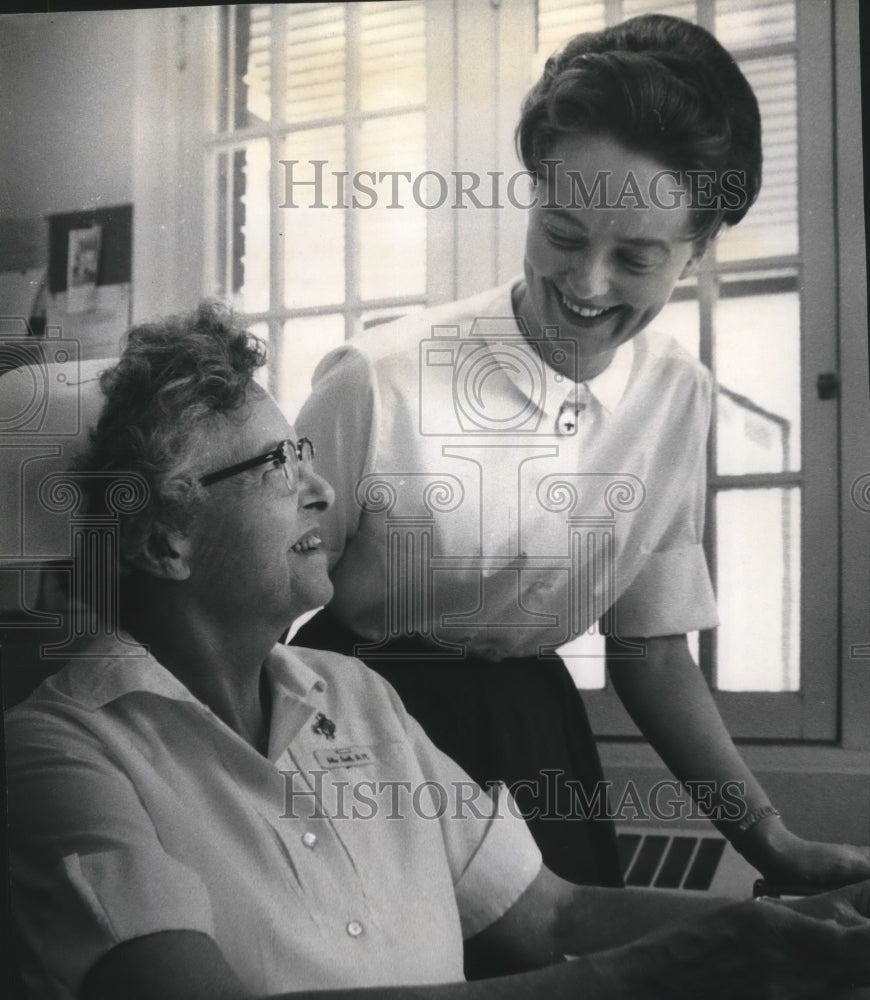 1966 Press Photo Rena Smith, Edgecliff Sanatorium&#39;s superintendent of nurses-Historic Images