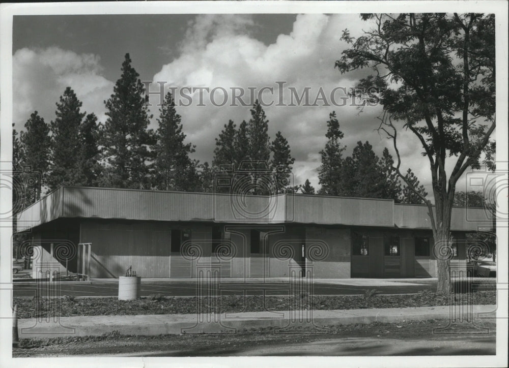 1975 Press Photo Post Falls Post Office - Historic Images