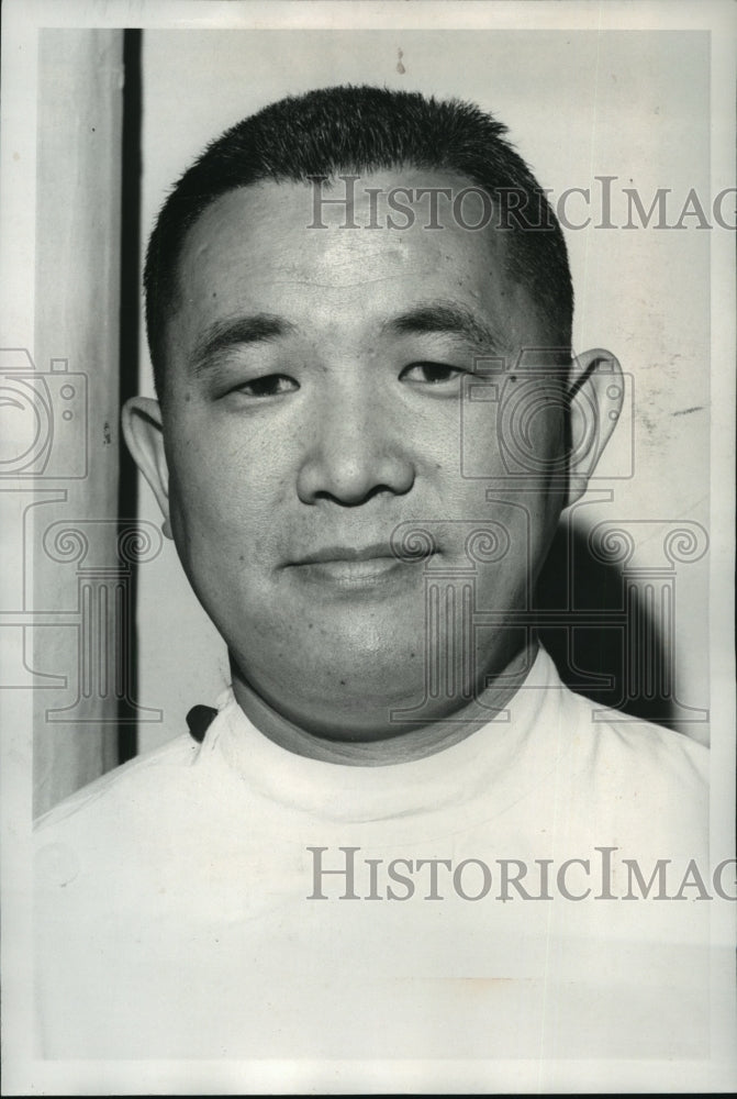 1965 Press Photo James Migaki, Legion Pharmacy owner and pharmacist - spa56994 - Historic Images