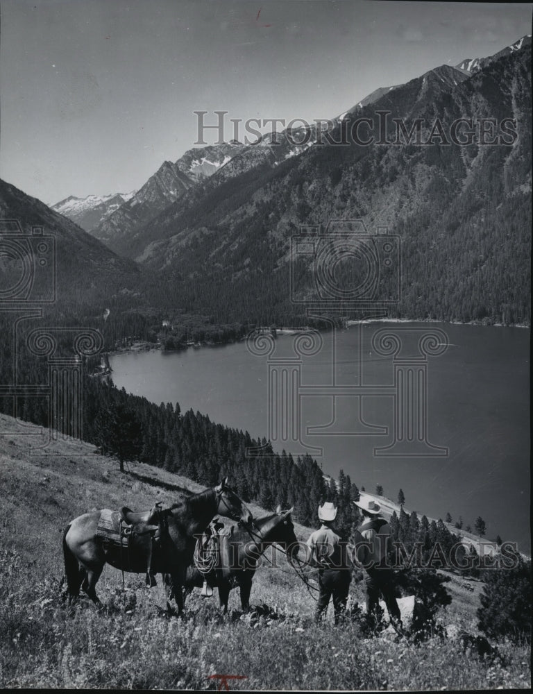 1970 Press Photo Horsemen find untold creation in the Wallowas - spa57006 - Historic Images