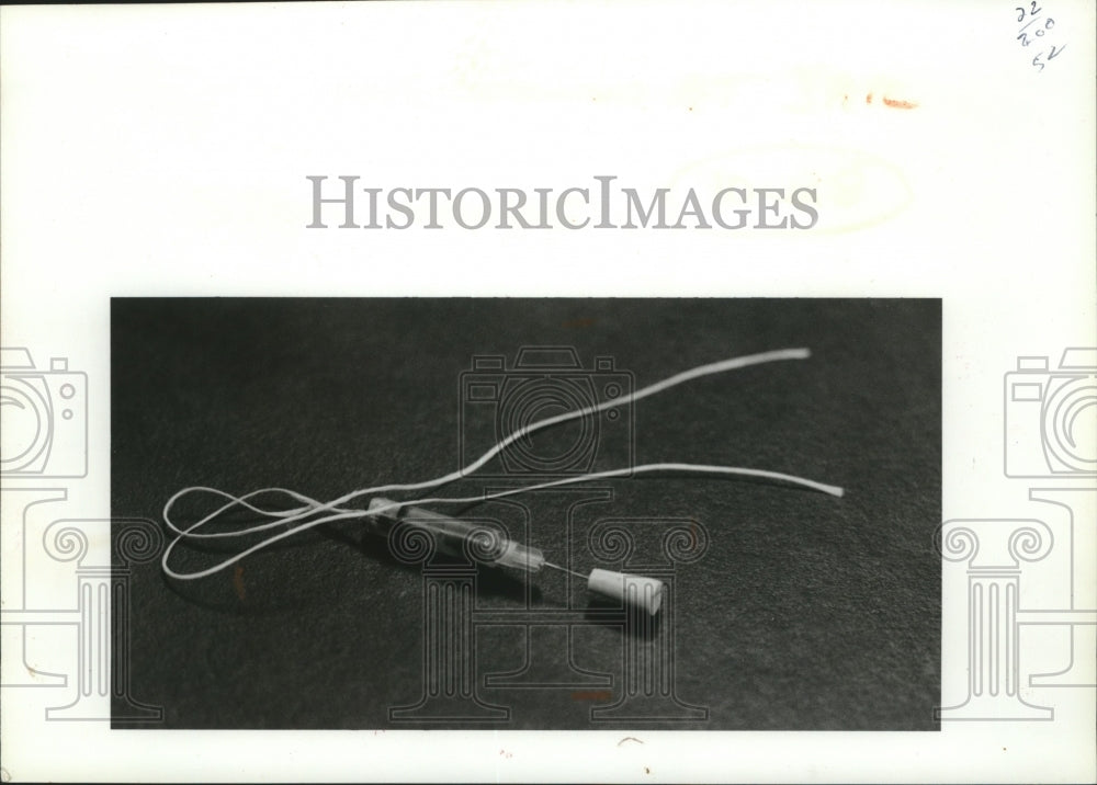 1986 Press Photo View of Drug Paraphernalia Needles. - spa57619 - Historic Images