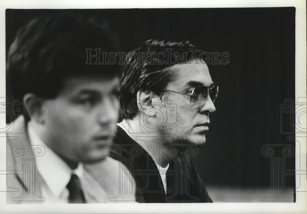 1984 Press Photo Murder suspect Judson McLevey with Atty. Carl Oreskovich - Historic Images
