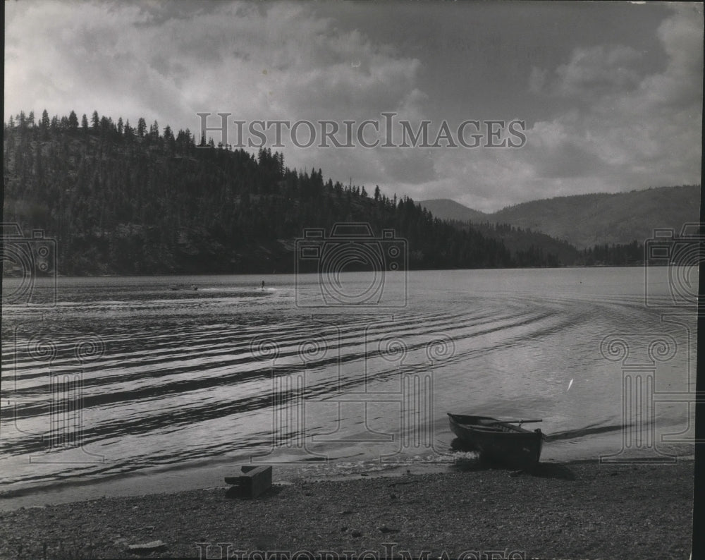 Press Photo Twin Lakes in Idaho - spa57772 - Historic Images