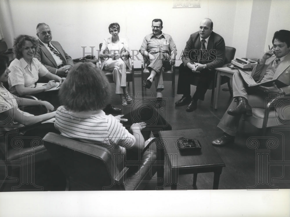 1978 Press Photo therapy session with "mock" patient and E.W.S.H. staff - Historic Images