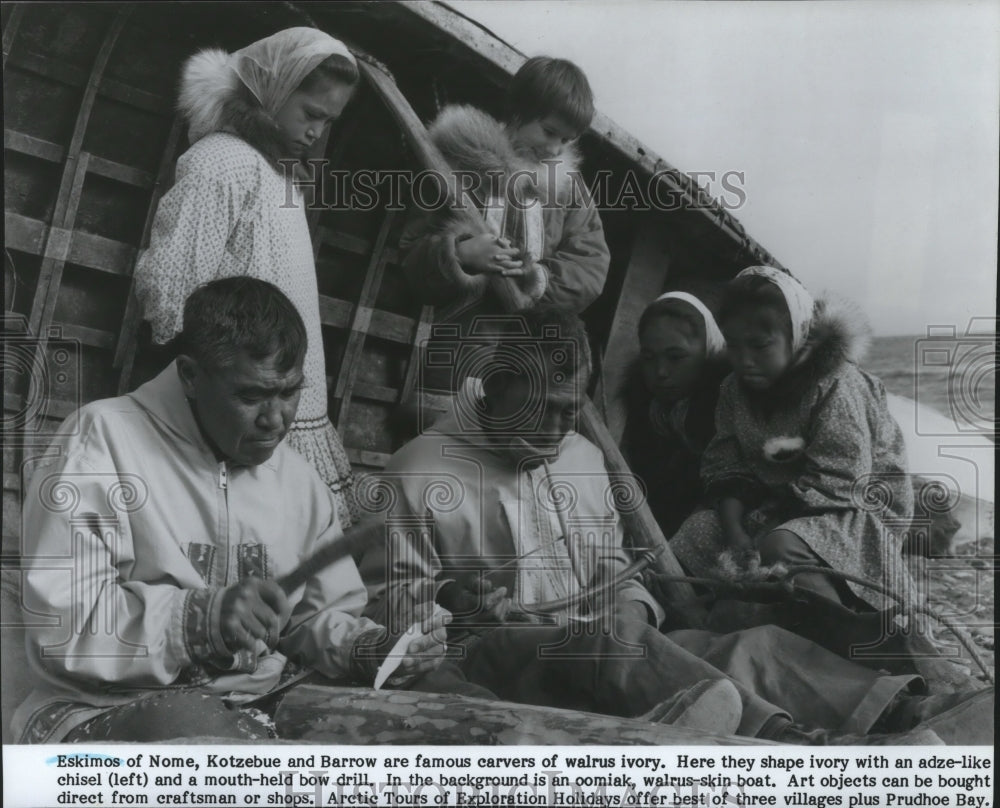 1984 Press Photo Eskimos of Nome, Kotzebue & Barrow, carvers of walrus ivory - Historic Images