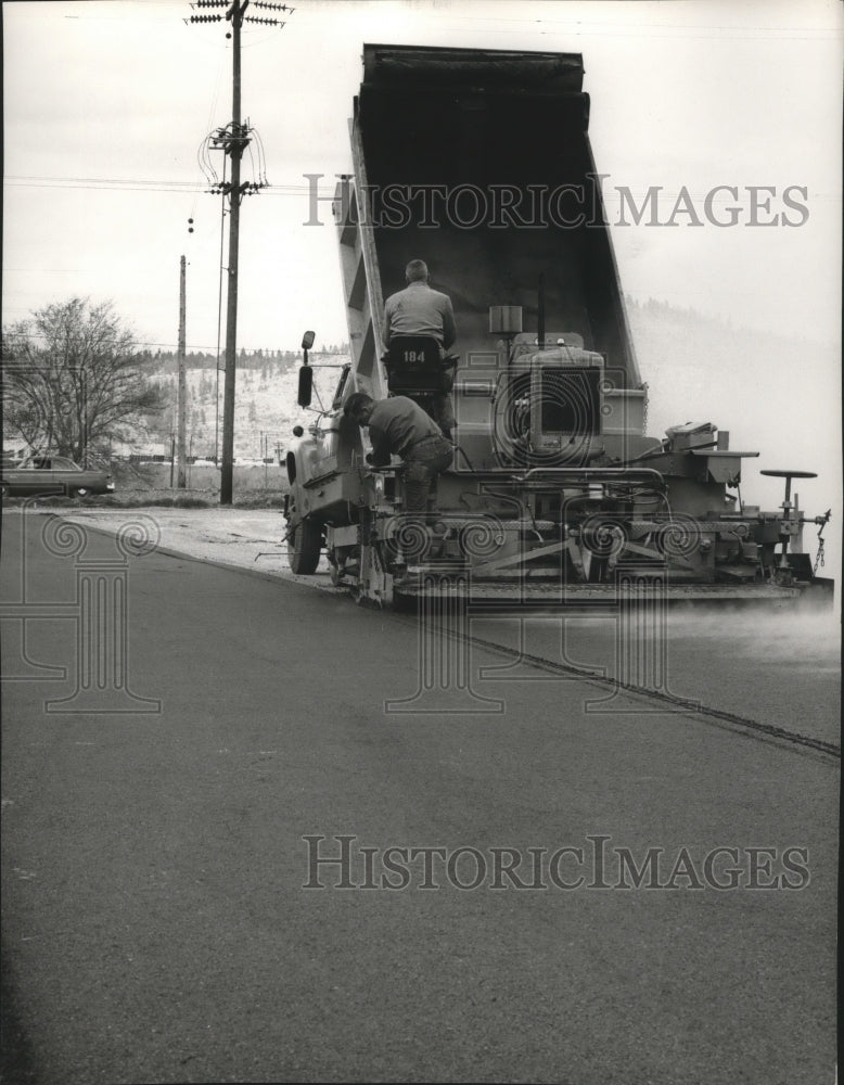 Press Photo Parking improvement at Spokane Interstate Fairgrounds - spa59229 - Historic Images