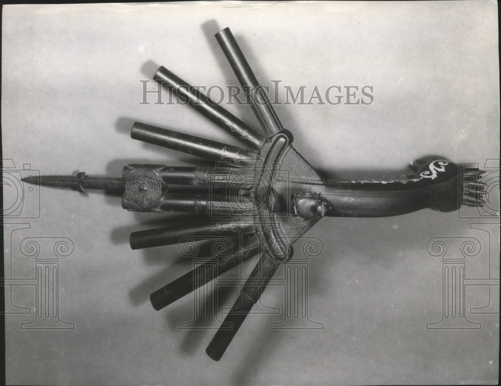 1966 Press Photo An 8 barrel antique pistol - spa60402 - Historic Images